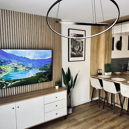 Mountain Shine - Apartment, And Parking Apartment *